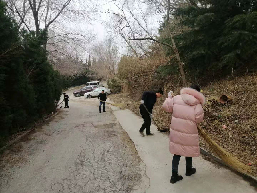 山東出版實業(yè)煙臺分公司：黨建引領(lǐng)聚民心，雷鋒精神永傳承